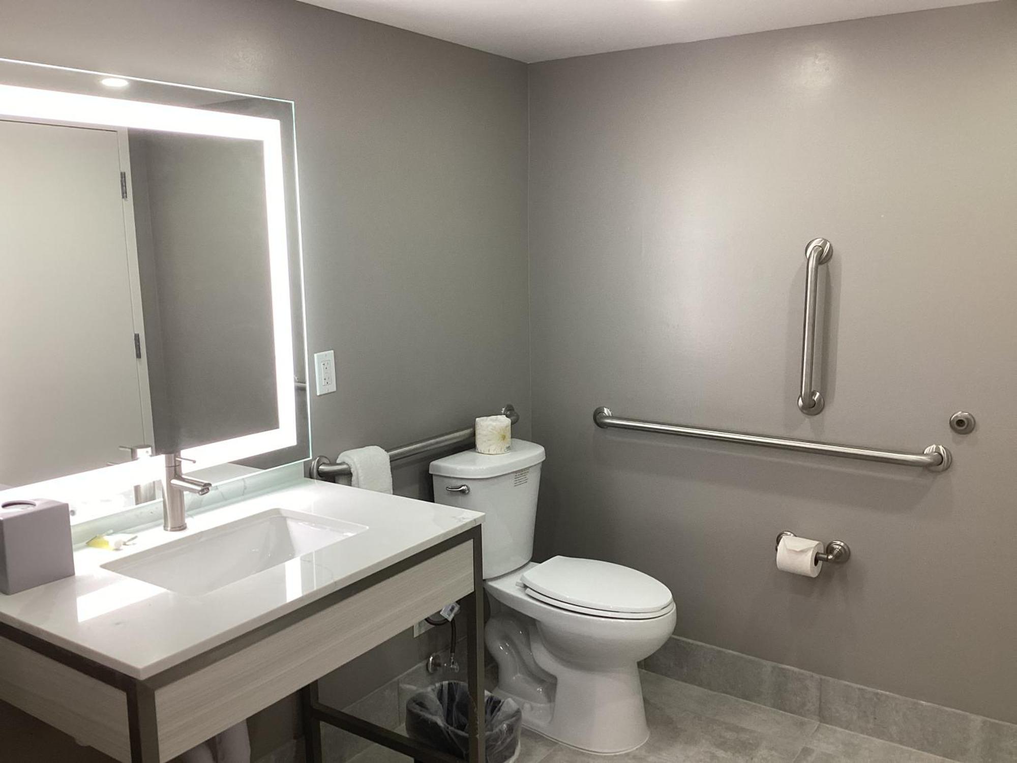 Days-Inn By Wyndham Baltimore Northwest Windsor Mill Extérieur photo
