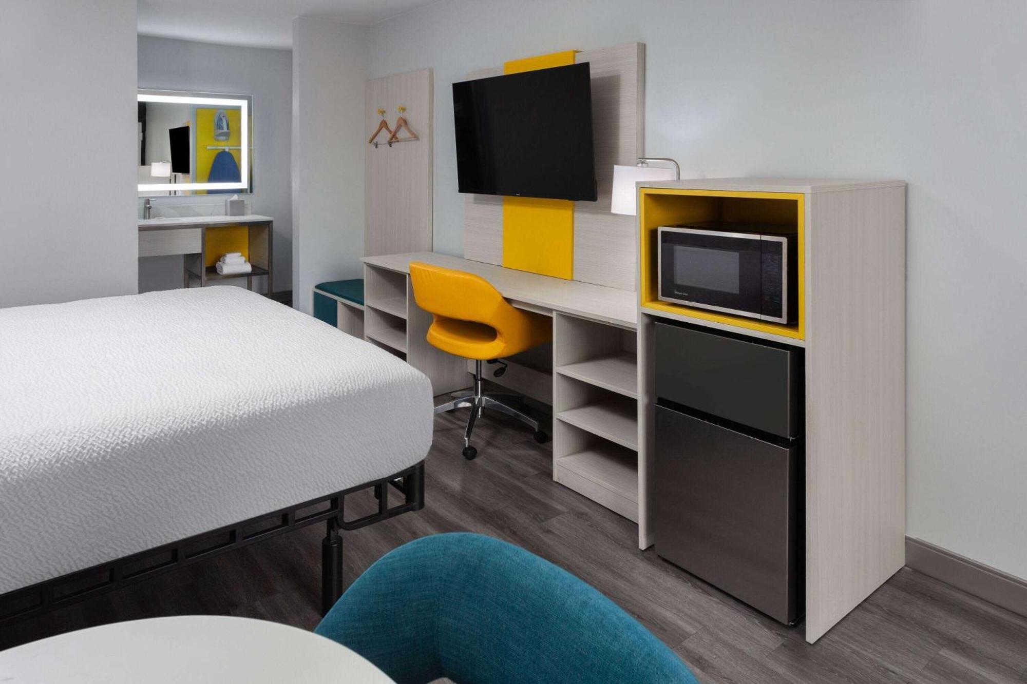 Days-Inn By Wyndham Baltimore Northwest Windsor Mill Extérieur photo